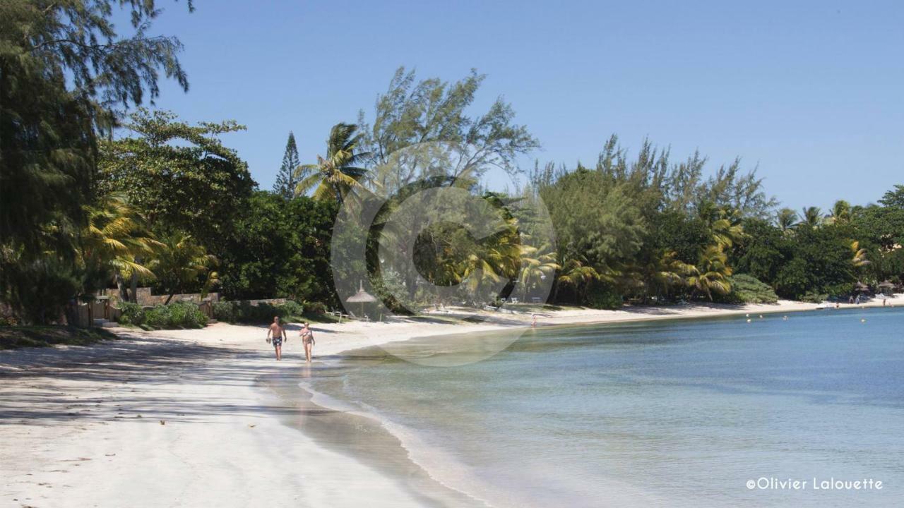 Fantastic Spacious Beachfront Villavacances Grand Baie Extérieur photo